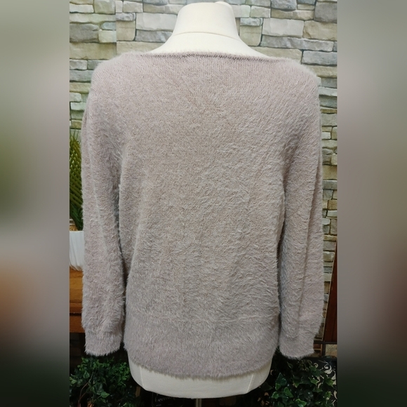 Marled Reunited Large Soft Knit Fluffy Sweater - Picture 2 of 5